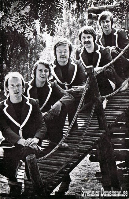 BOSSES (1975)