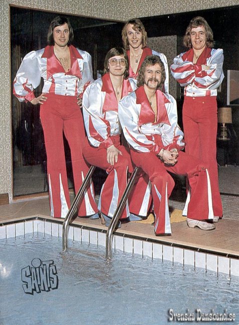 SAINTS (1977)