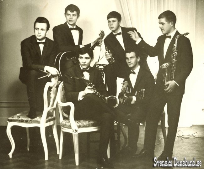 CHRIS MAIN'S (1964)