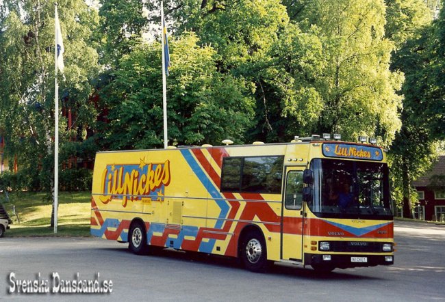 LILL NICKES TURNÉBUSS