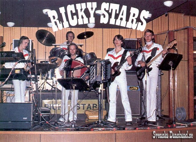 RICKY STARS