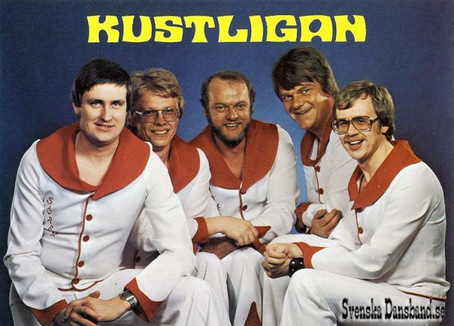 KUSTLIGAN