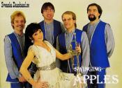 SWINGING APPLES
